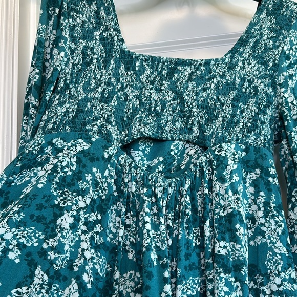 Jessica Simpson Dress with Long Sleeves Green (Teal) and‎ White Size Medium - Picture 6 of 6